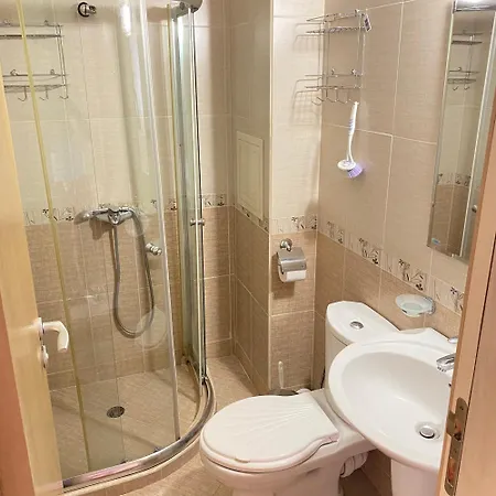 Apartament тристаен в затворен комплекс