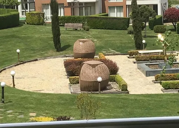 Διαμέρισμα тристаен в затворен комплекс *