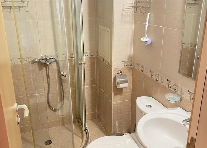 Appartement тристаен в затворен комплекс