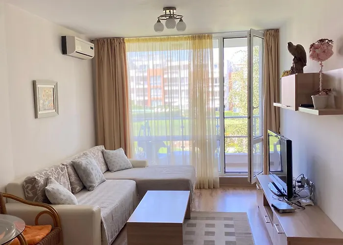 тристаен в затворен комплекс Appartement *